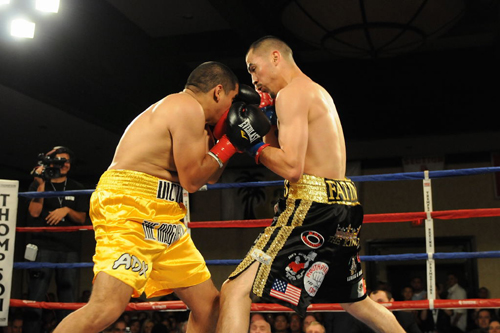 Artemio “King” Reyes Captures The WBC Latino Welterweight Crown ...
