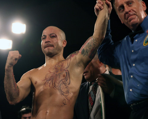 Efrain Esquivias Captures NABF Super Bantamweight Crown - Pound4Pound ...